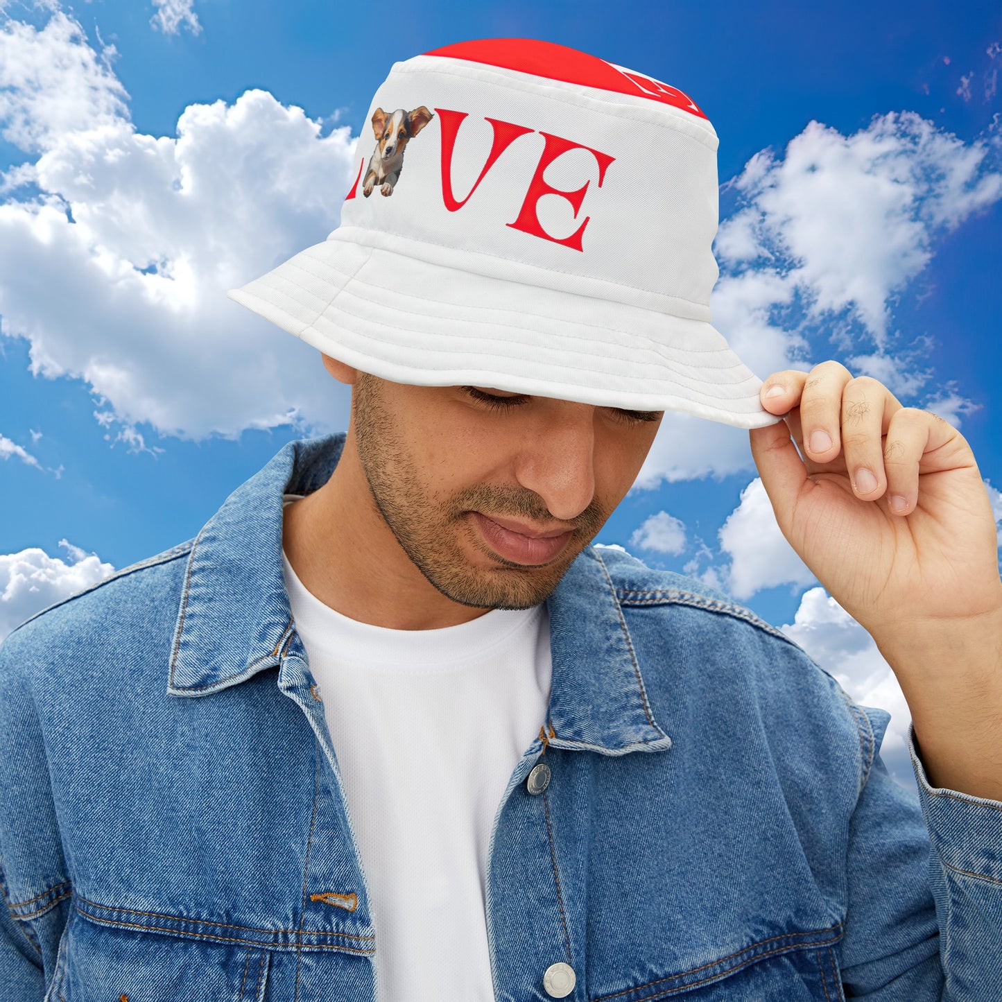LOVE - Bucket Hat