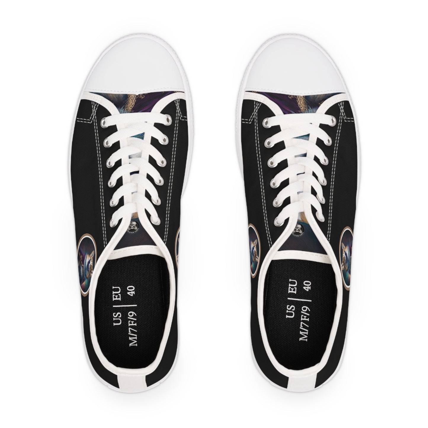 Corgi Royalty - Women's Low Top Sneakers