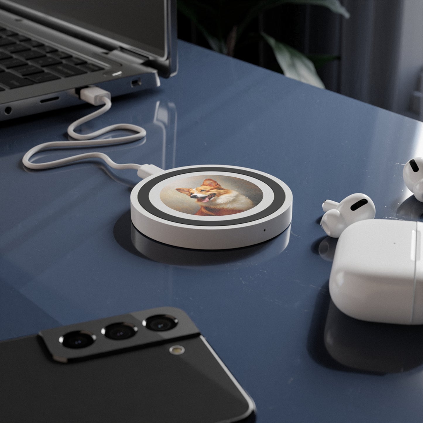 Pembroke Portrait - Quake Wireless Charging Pad
