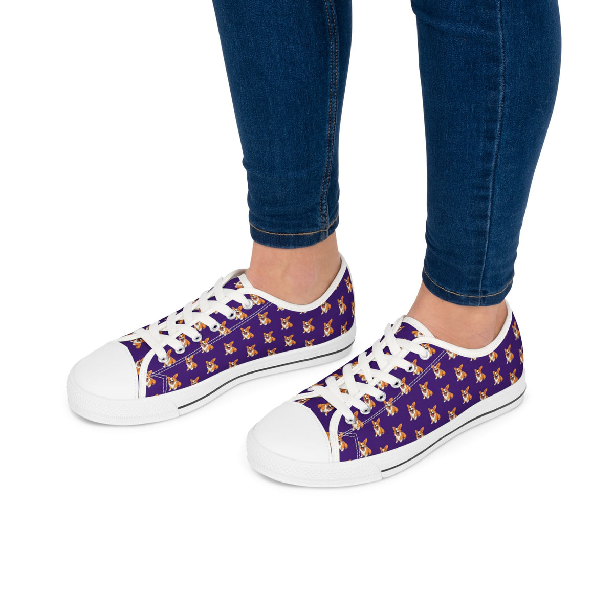 Jolly Jiggling Animated Corgi Women's Low Top Purple Canvas Sneakers